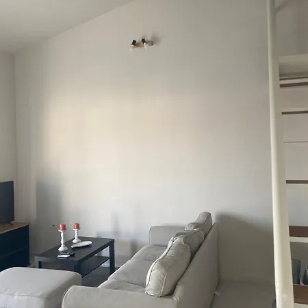 Zita Loft
